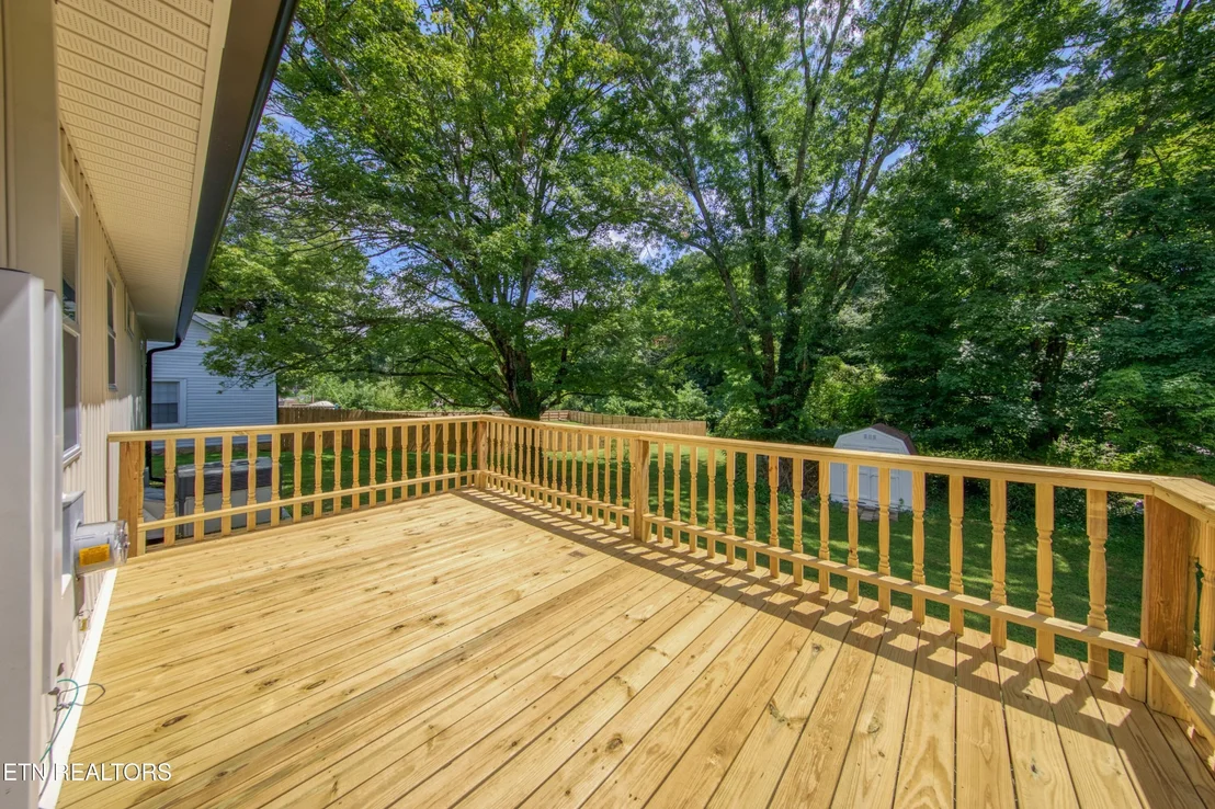 Photo of 1831 Outer Drive