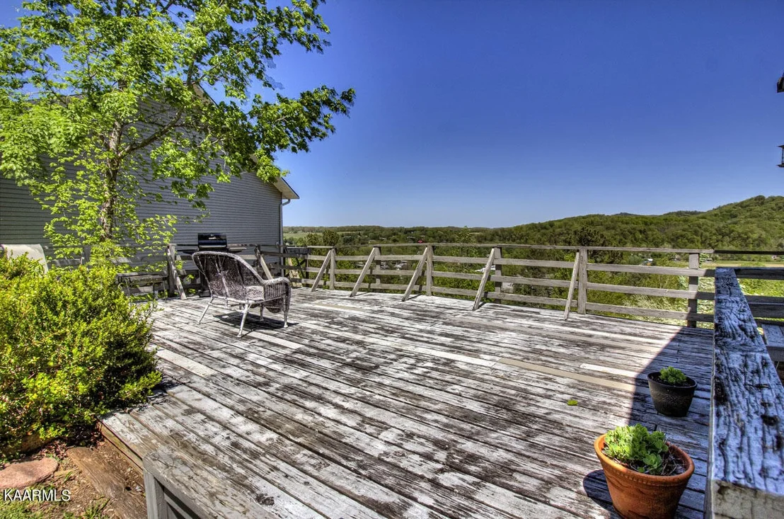 Photo of 1714 Mountain Dr.