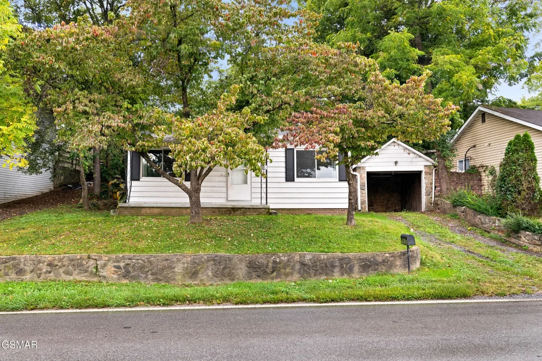 Photo of 409 Eastgate Road