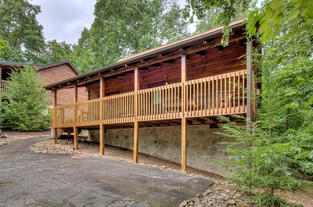 Photo of 640 Forest Drive
