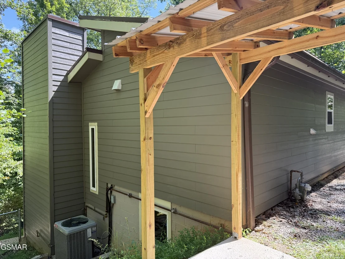 Photo of 216 Zoder Drive