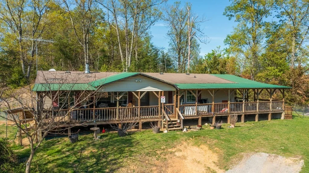 Photo of 2035 Mountain Spring Way