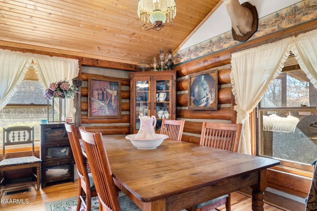 Photo of 2336 Ned Clark Rd
