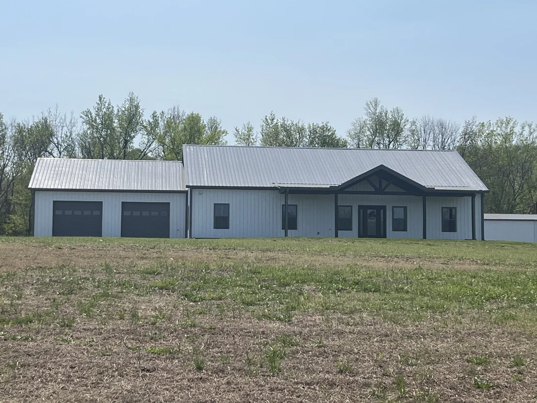 Photo of 926 Half Acre Rd