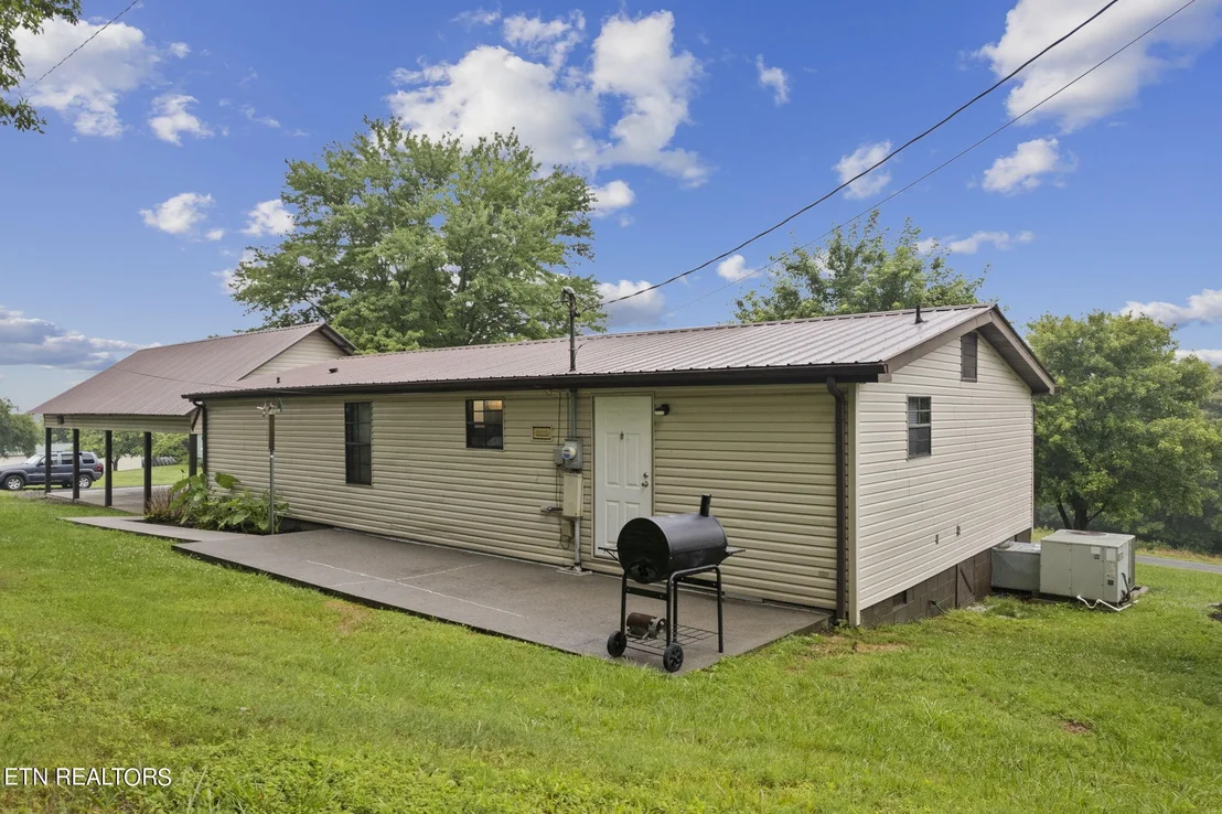 Photo of 281 Willis Rd