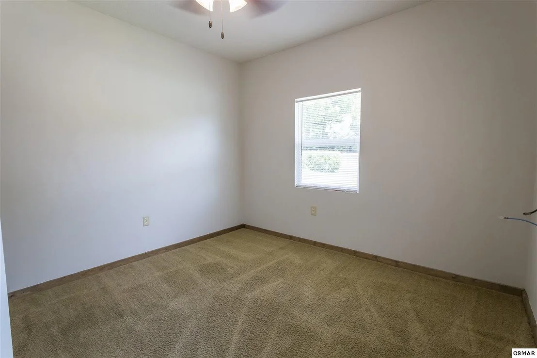Photo of 2460 Amanda Lane