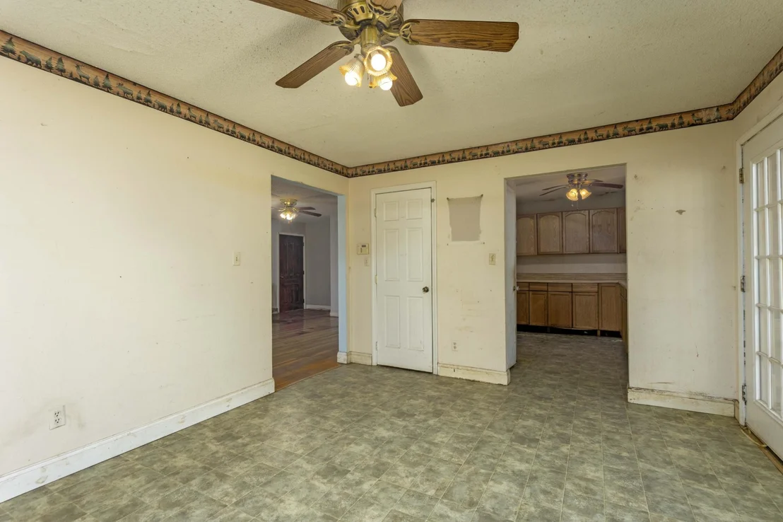 Photo of 617 Herron Road
