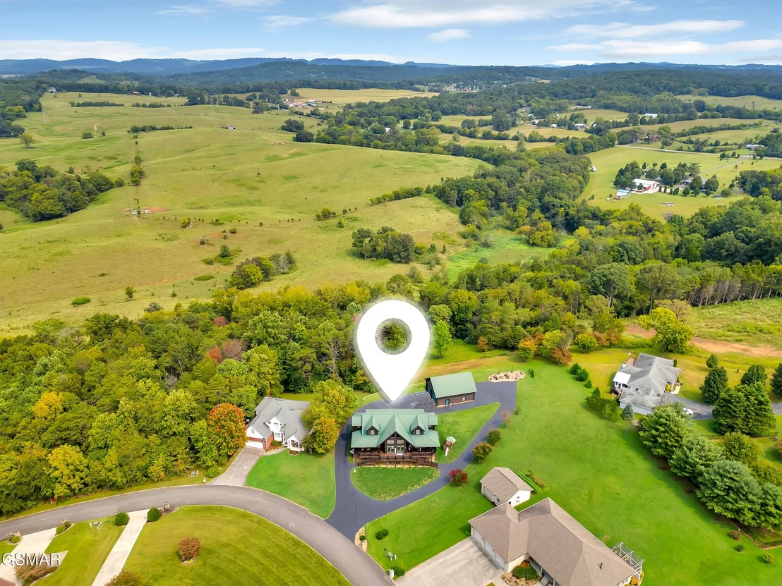 Photo of 838 Pinnacle Drive