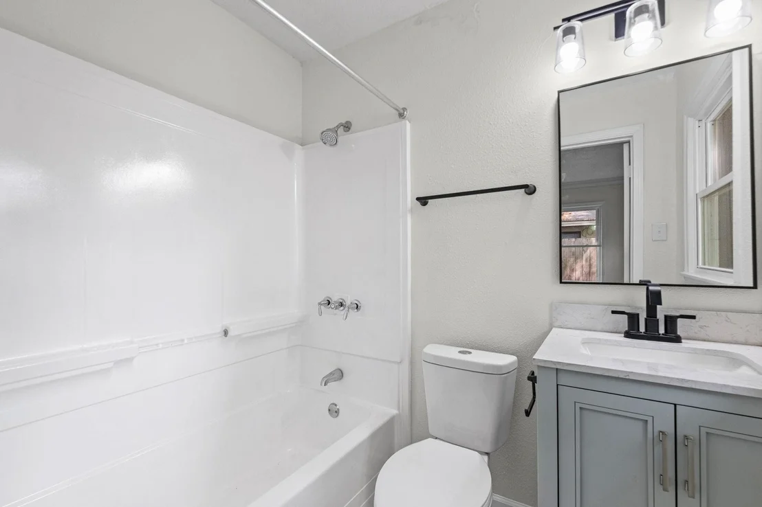 Photo of 4585 HELENE RD
