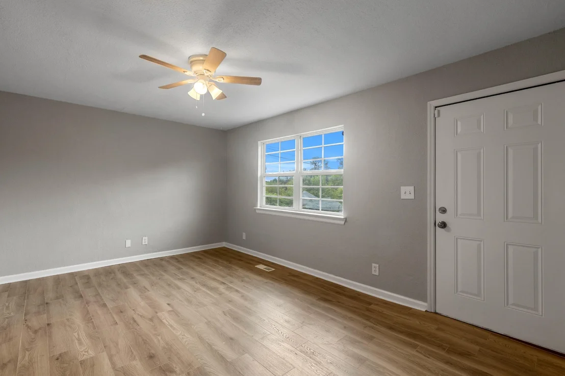 Photo of 338 Mcafee Road