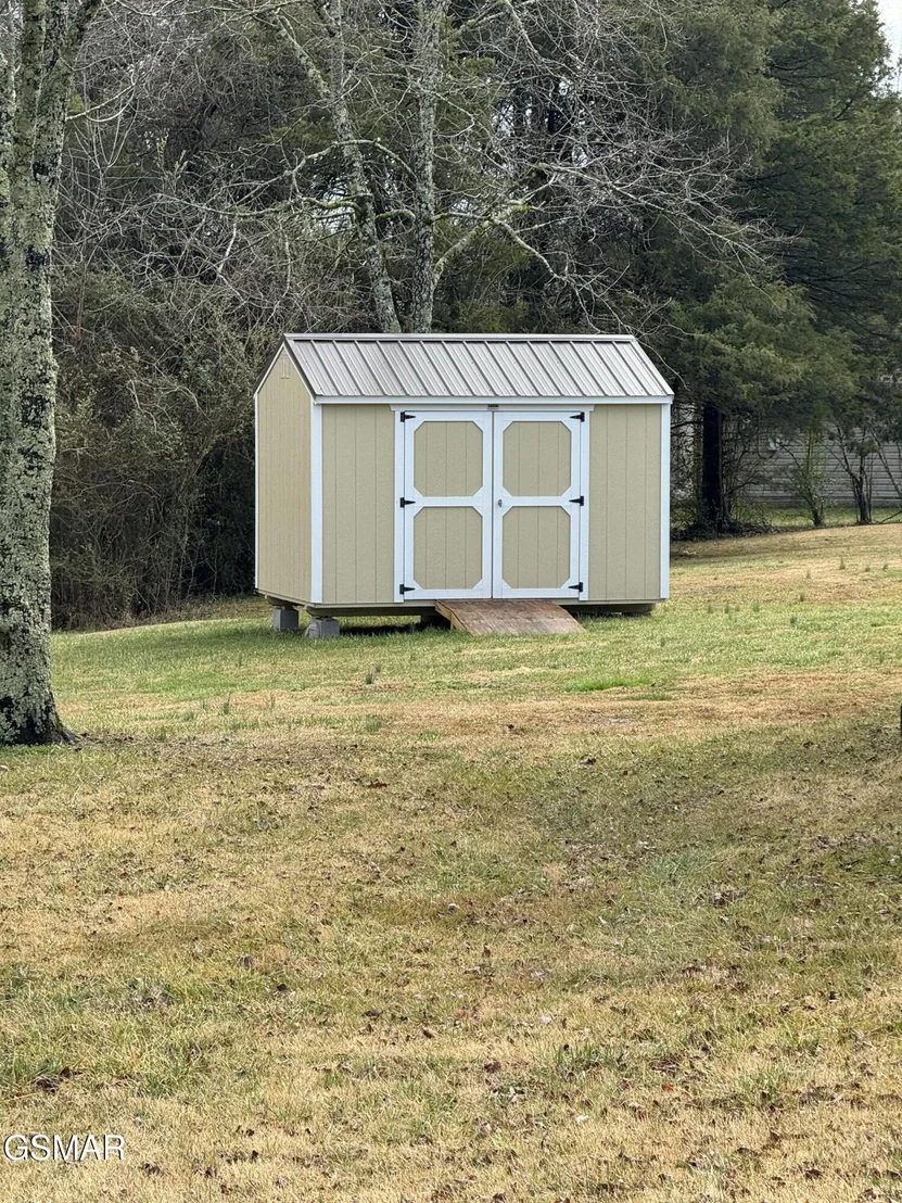 Photo of 628 Broadview Drive
