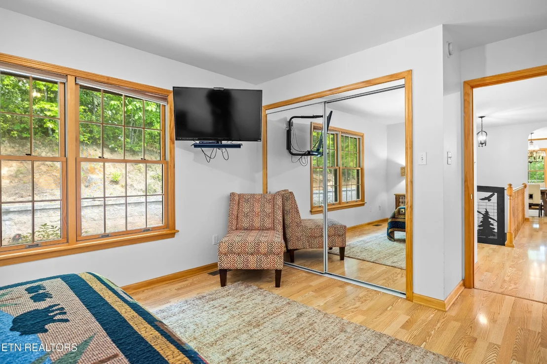 Photo of 229 Cobblestone Way