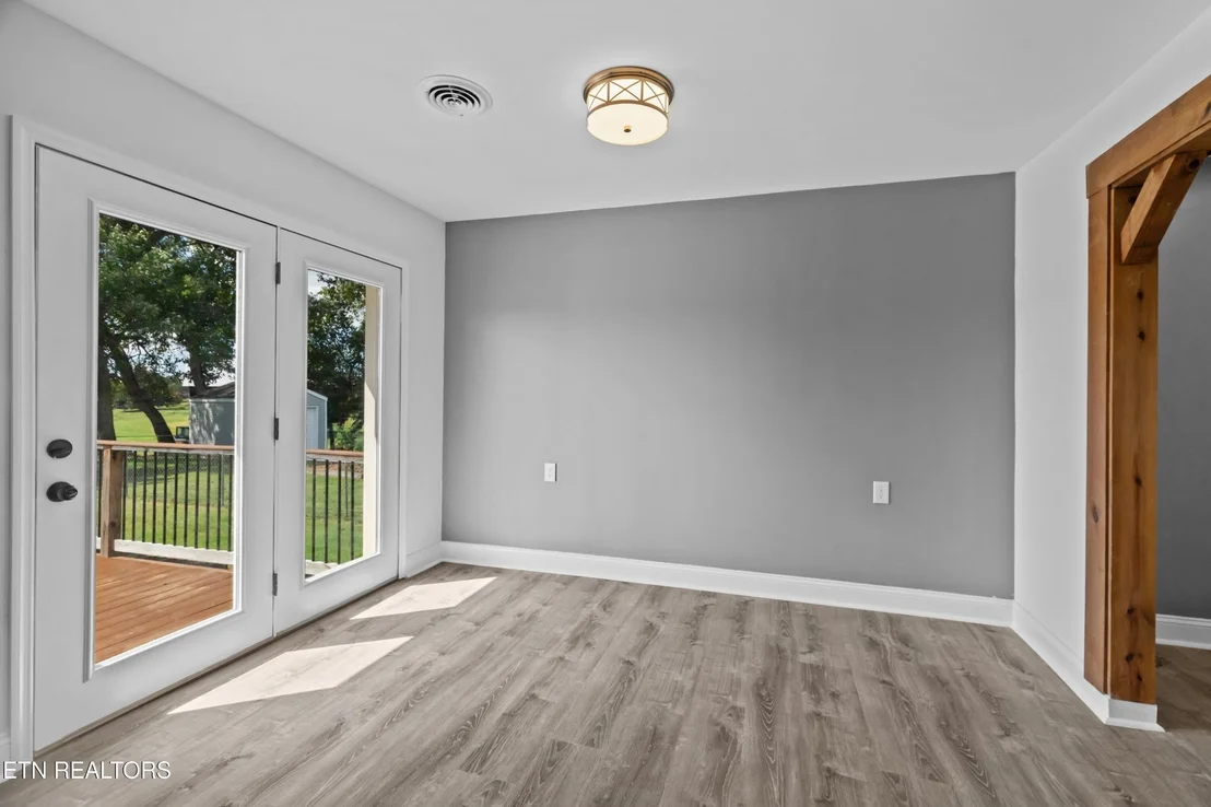 Photo of 6864 Westgate Circle