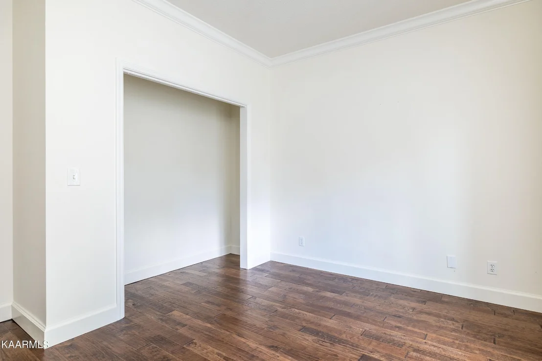 Photo of 65 Riverview Drive