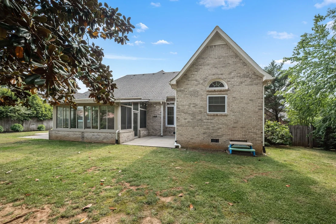 Photo of 3418 Lawncrest Cv