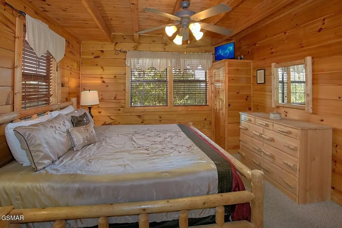 Photo of 2131 Windy Lane