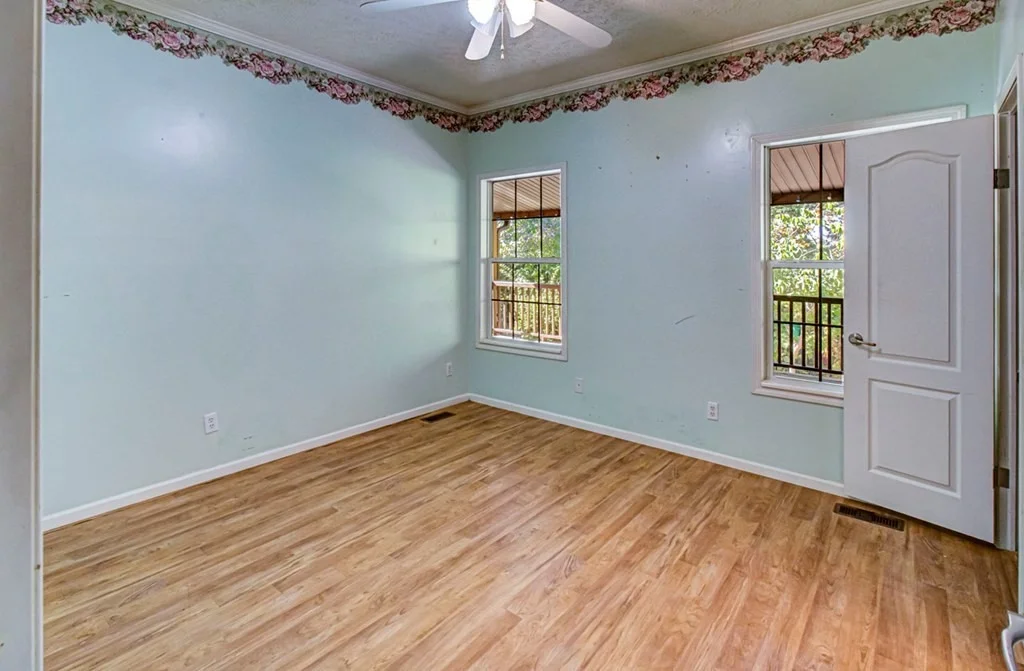 Photo of 345 Hance Way