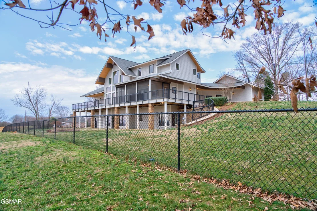 Photo of 1213 Llama Lane