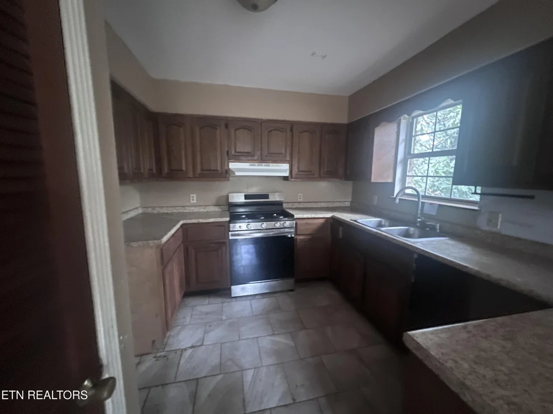 Photo of 720 Poplar Lane