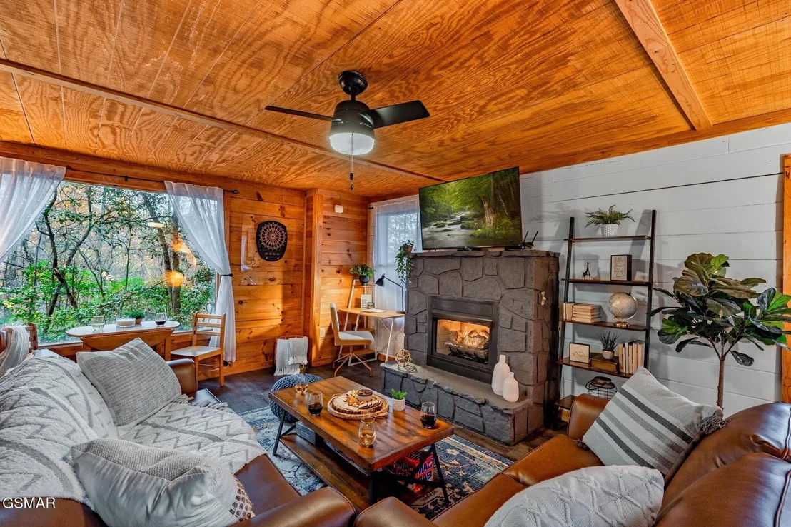 Photo of 1748 Azalea Circle