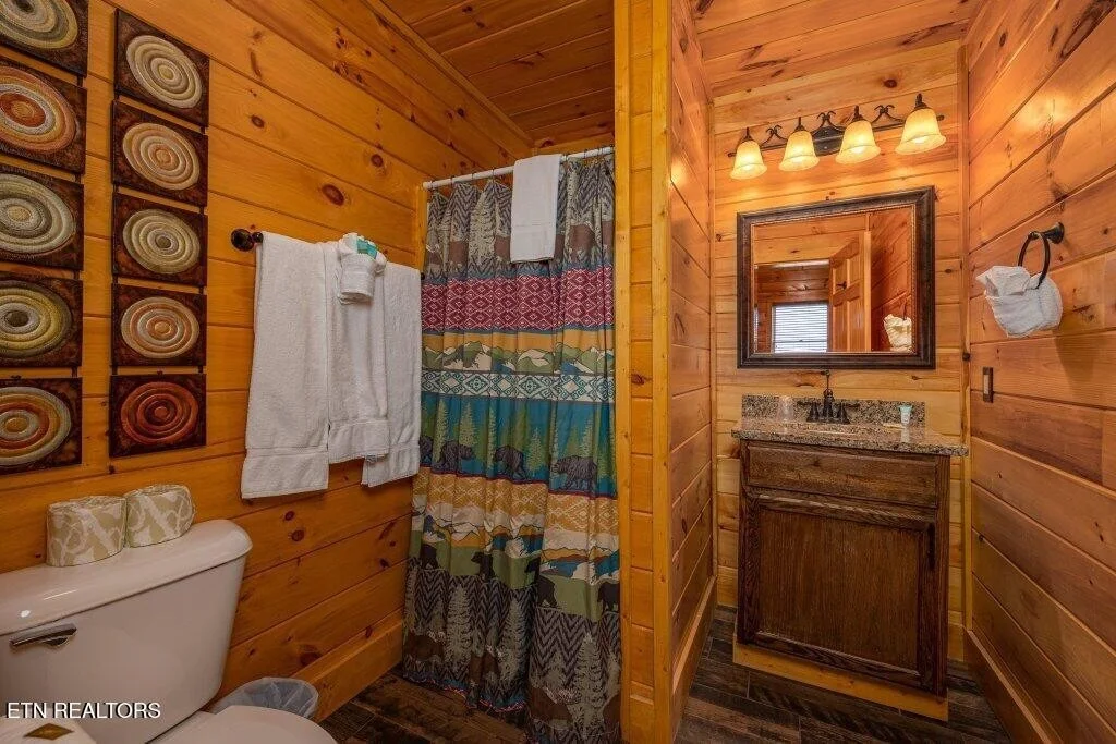 Photo of 922 Black Bear Cub Way