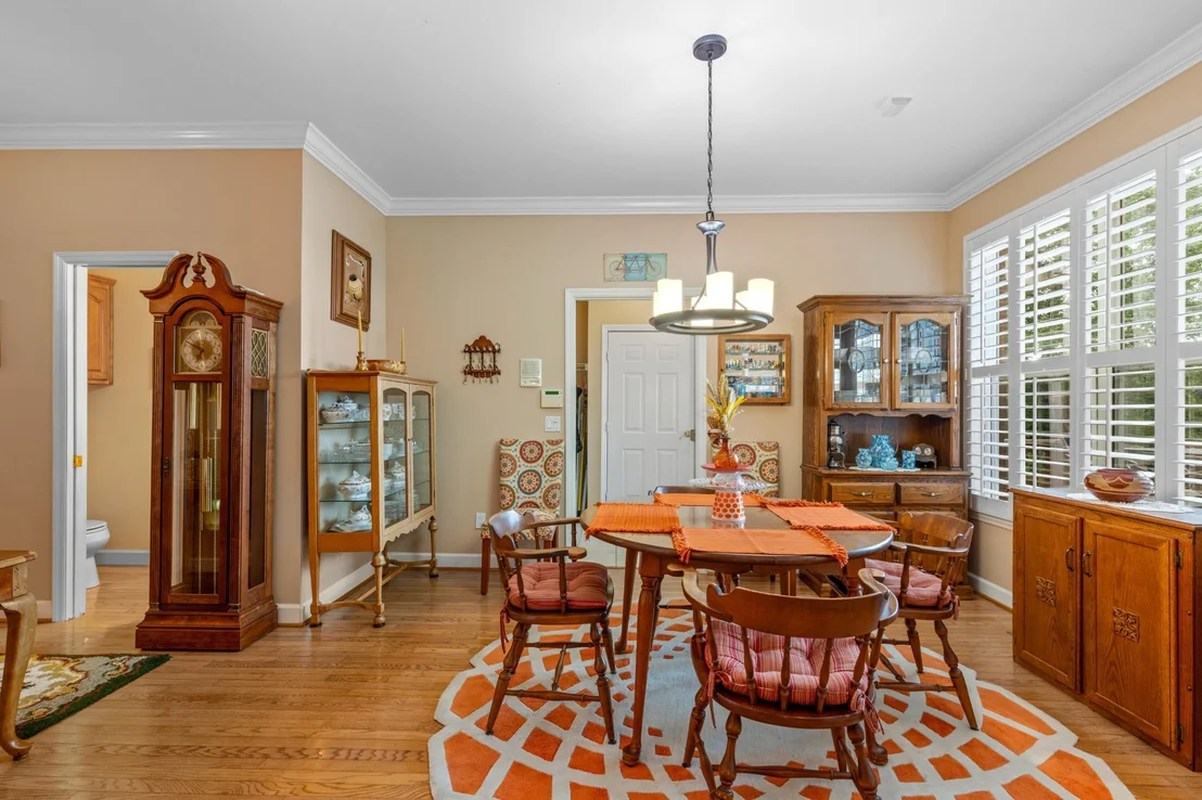 Photo of 355 Myers Avenue