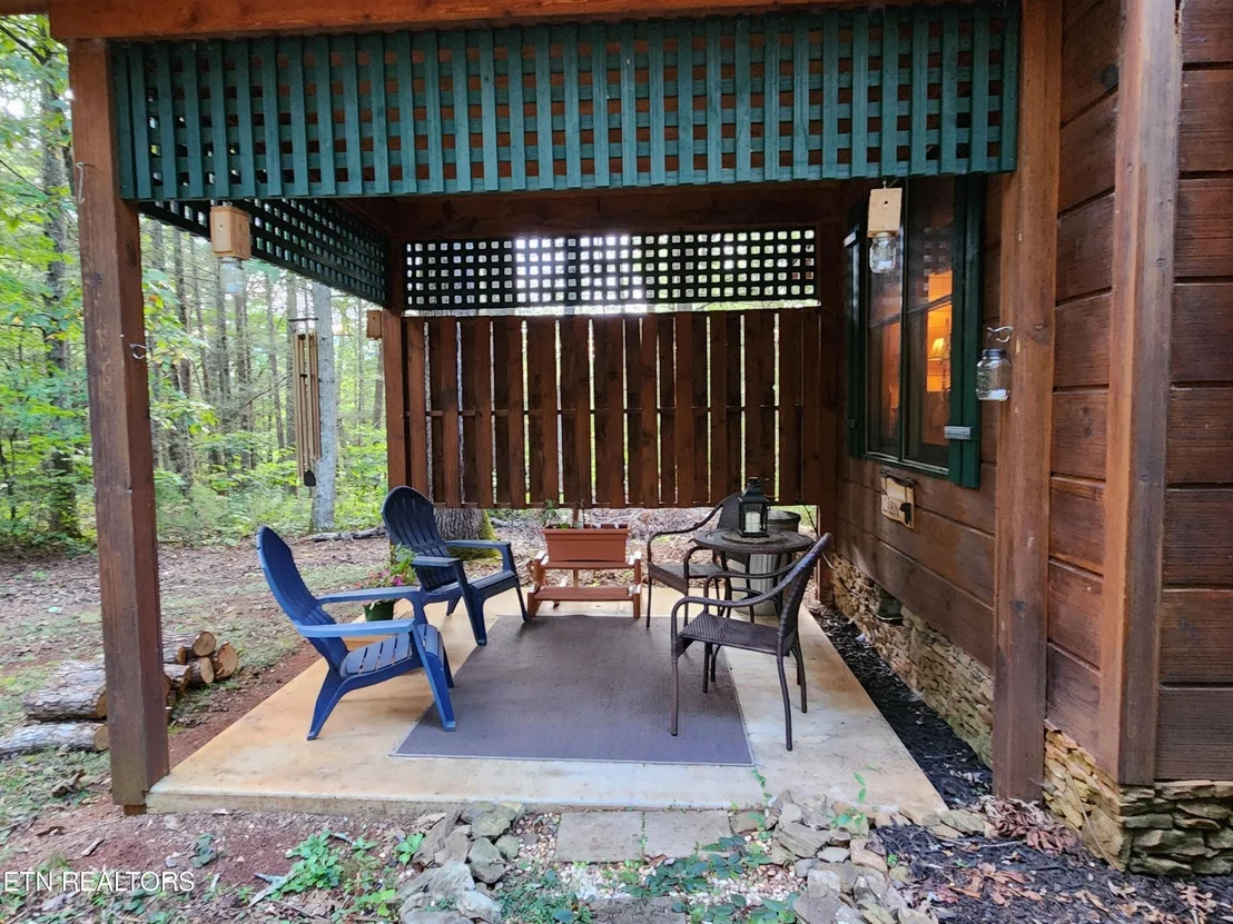 Photo of 417 Lawson Rd