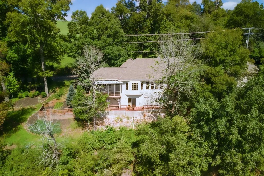 Photo of 1065 Kodak Road