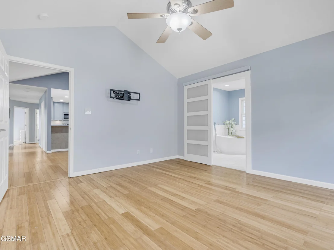 Photo of 413 Glenns Lea