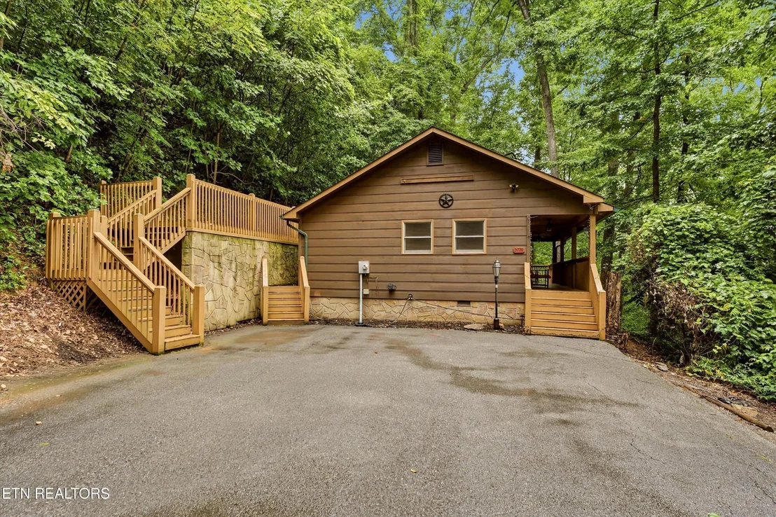 Photo of 3770 Ravens Den Way