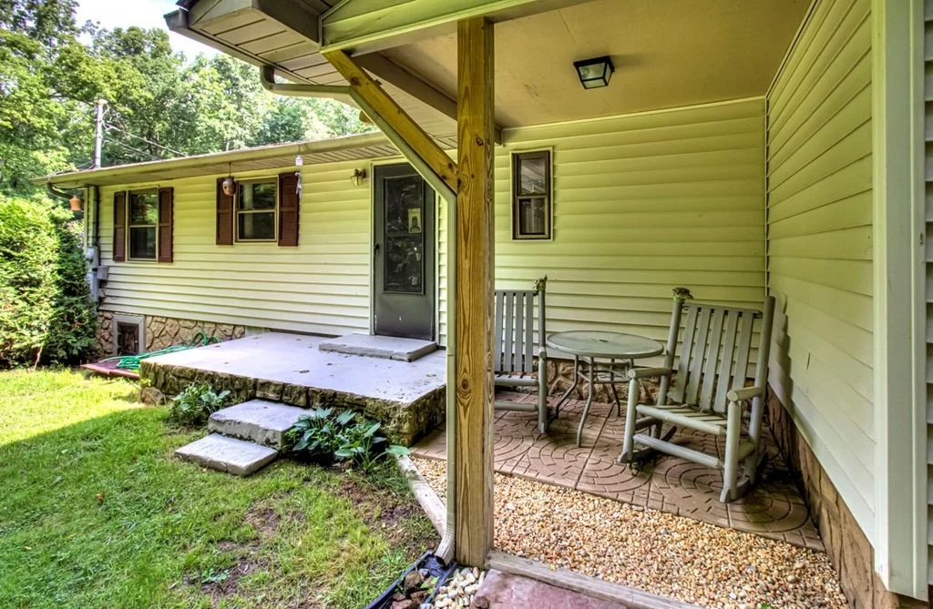 Photo of 3398 Bell Road