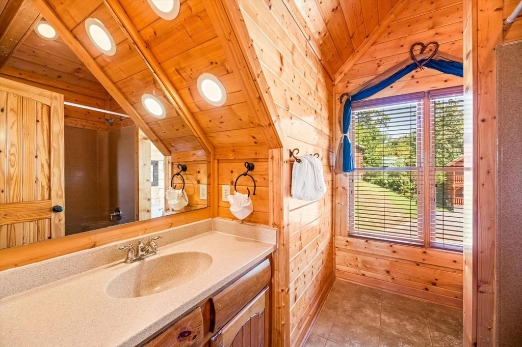 Photo of 2736 Mountain Preserve Drive