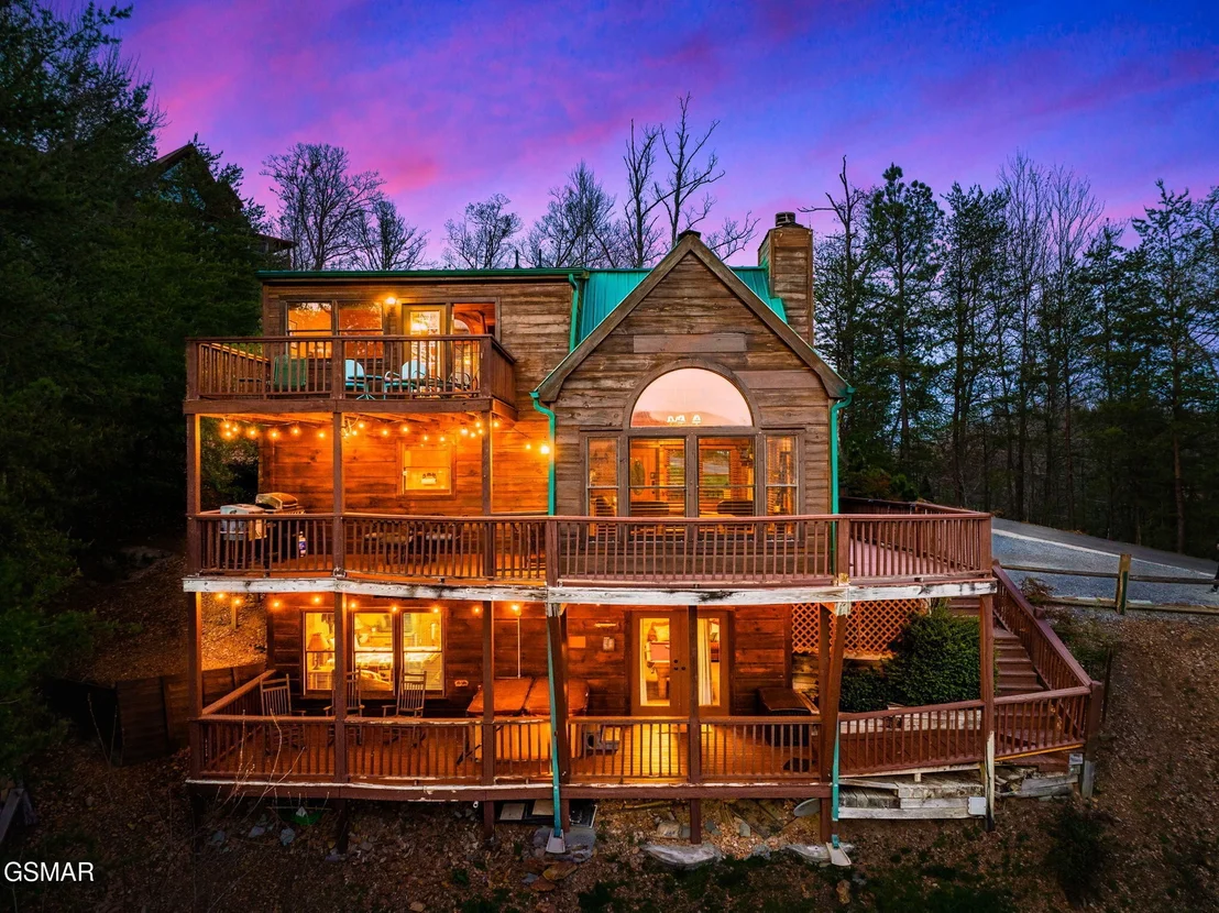 Photo of 2694 Briley Way