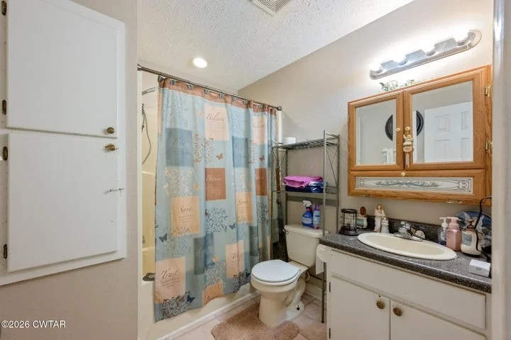 Photo of 320 Benson Rd
