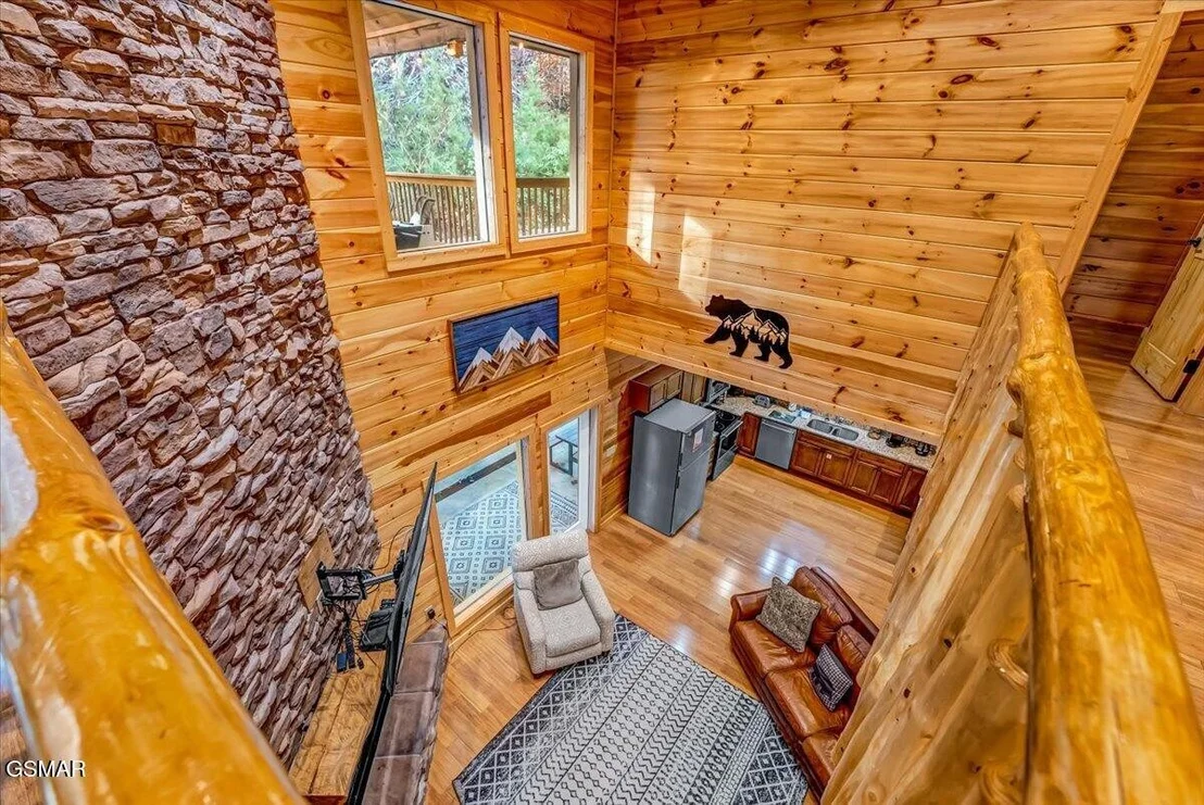 Photo of 2740 Mountain View Circle