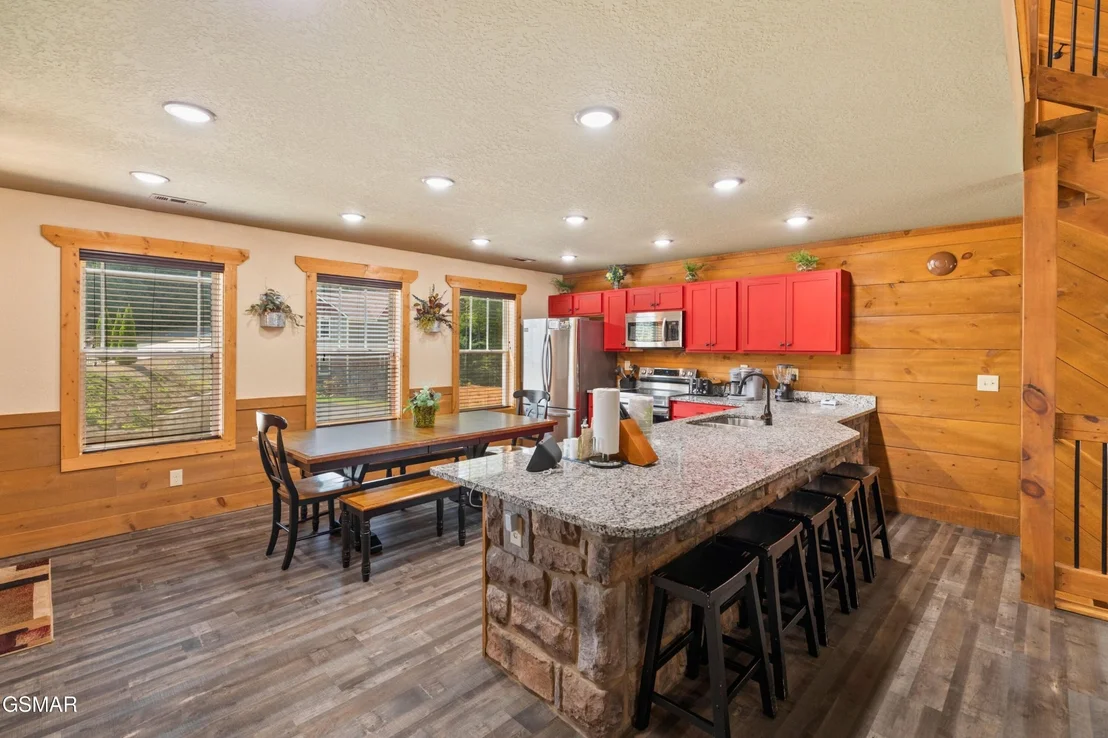 Photo of 810 Blacksmith Way