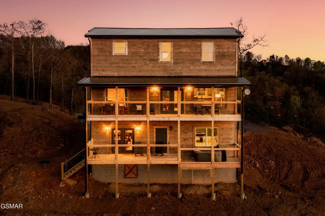 Photo of 2256 Lone Ridge Drive