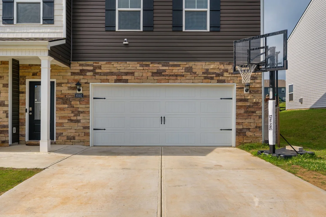 Photo of 8592 Raspberry Way