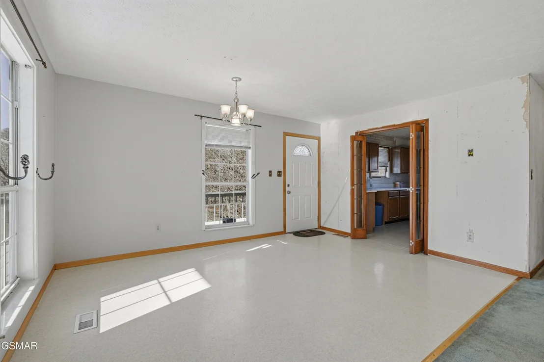 Photo of 2812 Burnett Drive