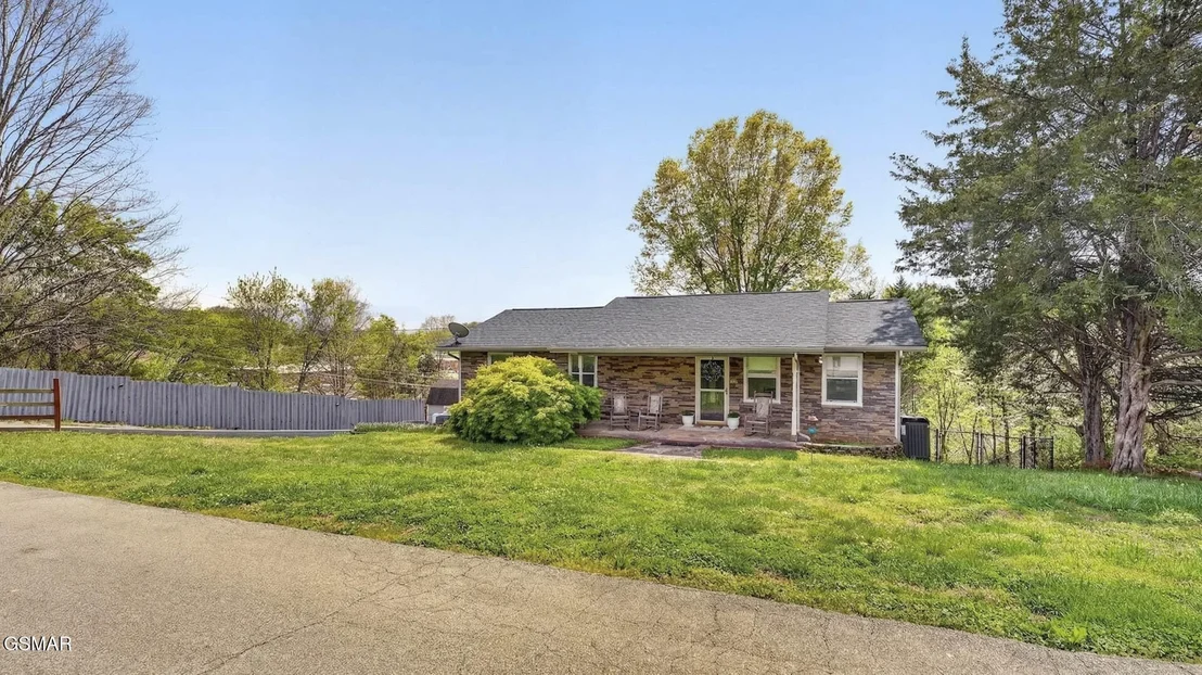 Photo of 1214 Cherokee Circle Drive