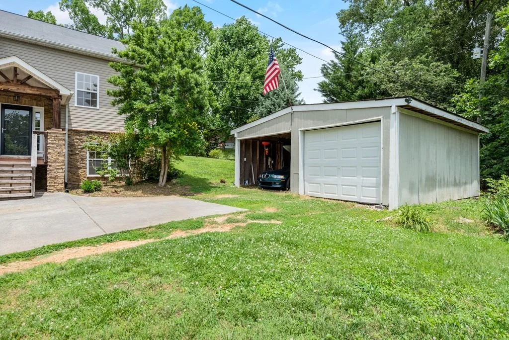 Photo of 730 Granville Conner Rd