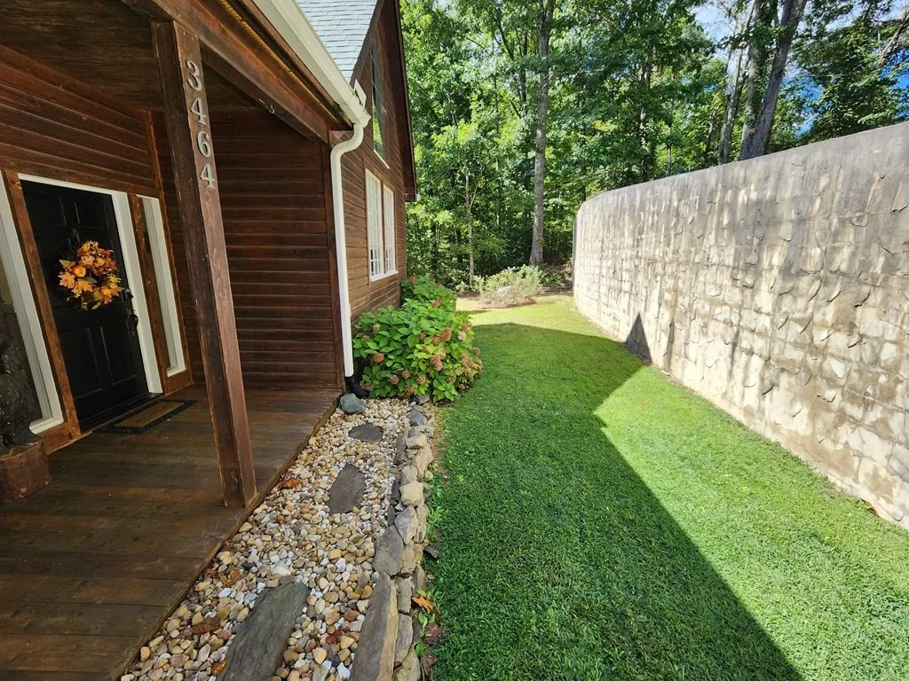 Photo of 3464 EMERALD Way