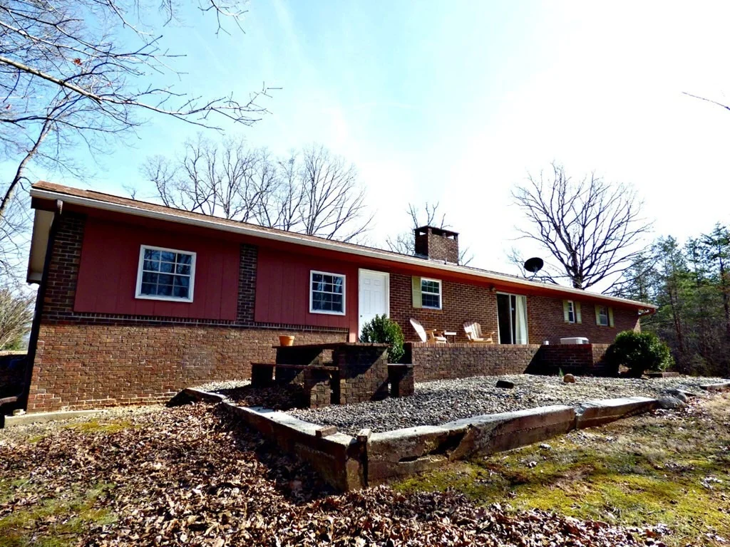 Photo of 1060 Sunset Circle