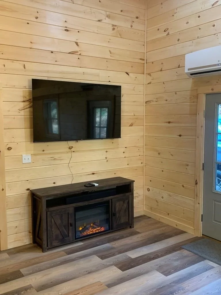 Photo of 2594 Bluff Mountain Road