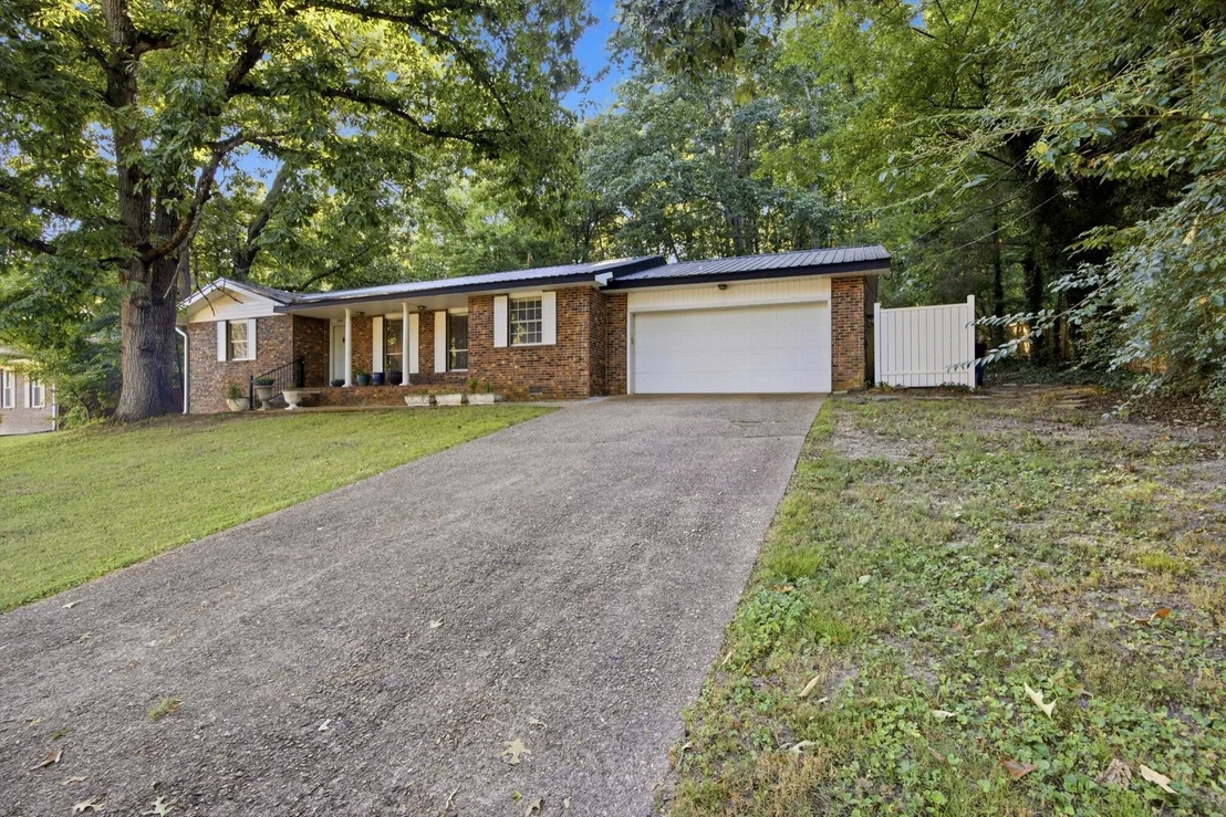 Photo of 2500 Shenandoah Drive