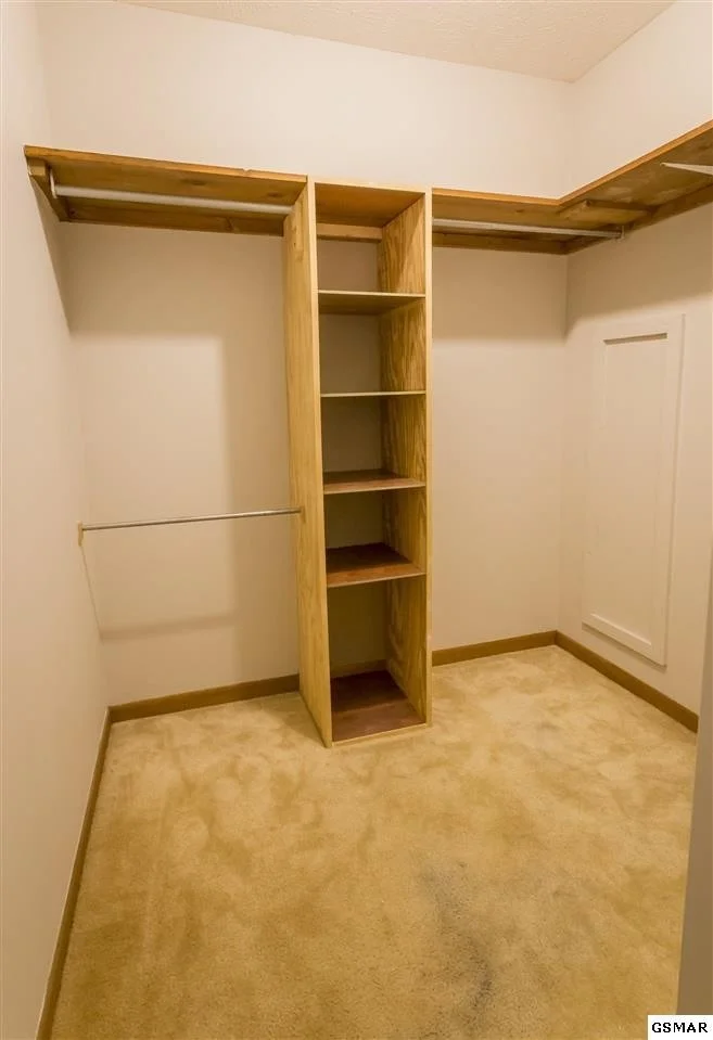 Photo of 2460 Amanda Lane