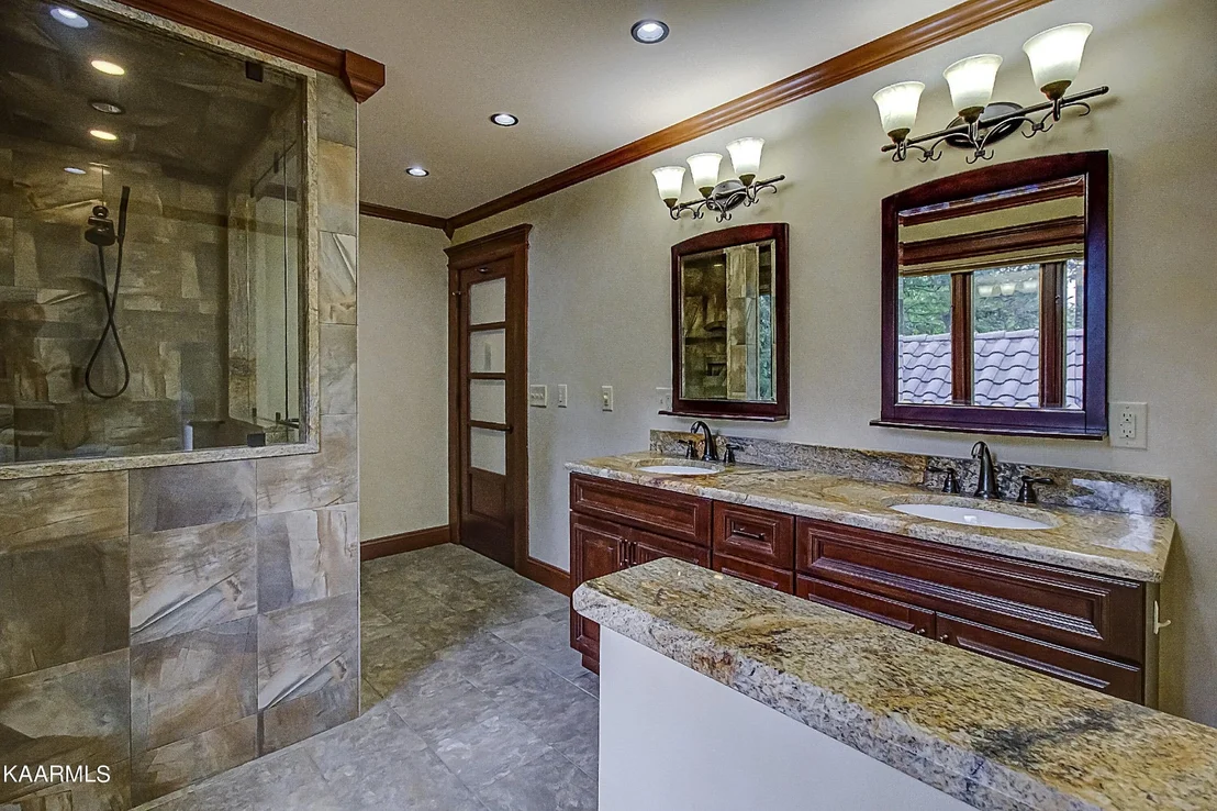 Photo of 1514 Canterbury Downs Rd