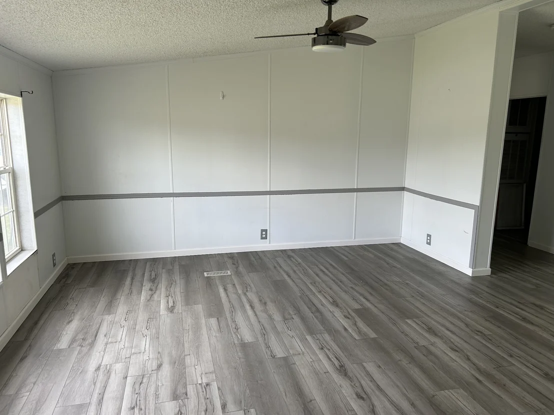 Photo of 4896 James Stone Rd