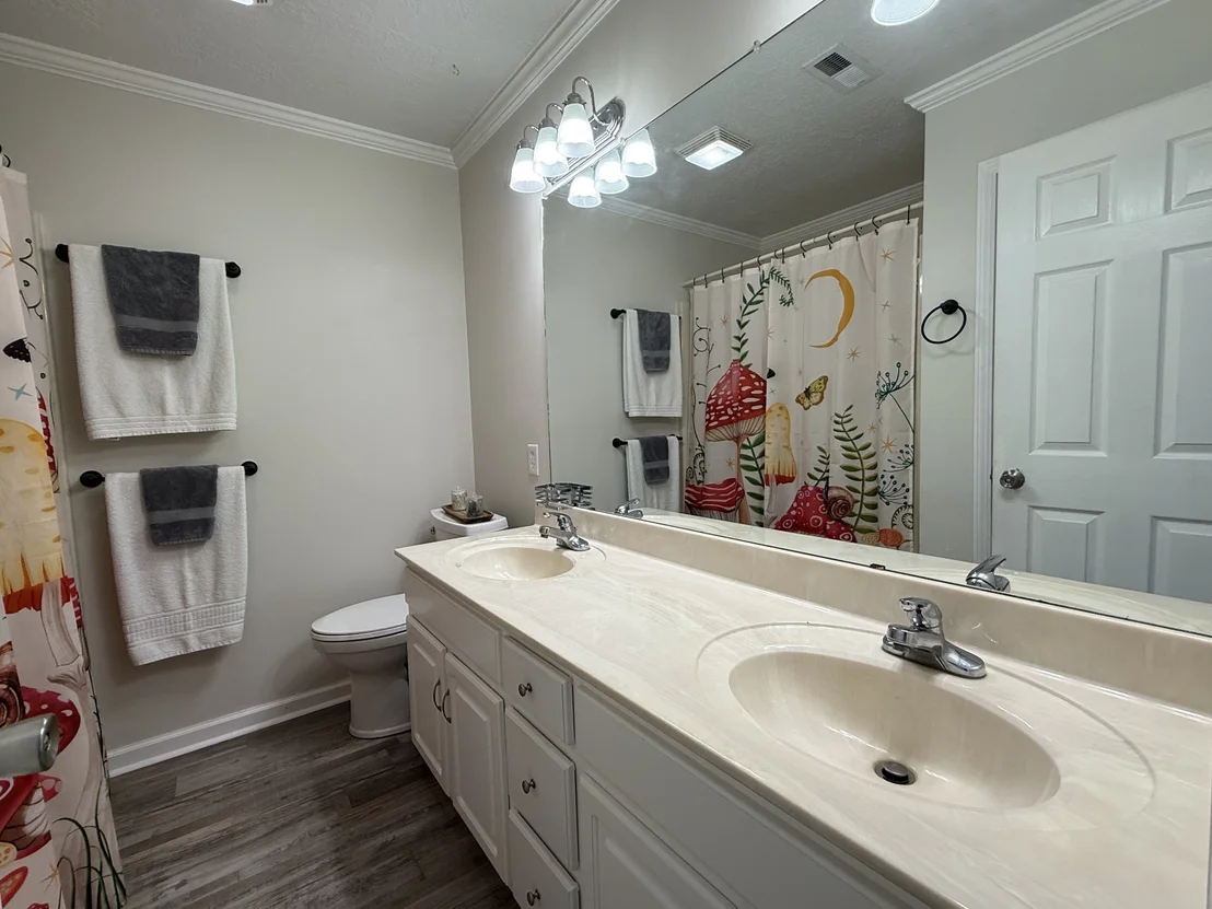Photo of 126 Waldunn Cv