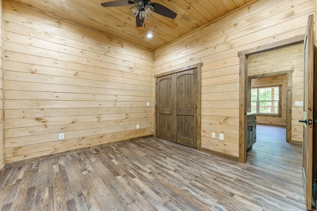 Photo of 4393 Chamberlain Lane